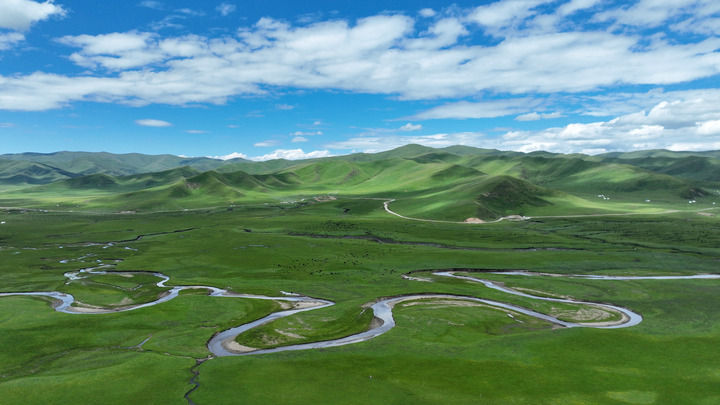 谱写向“绿”向“新”的协奏曲——黄河上游生态保护和高质量发展的甘肃实践